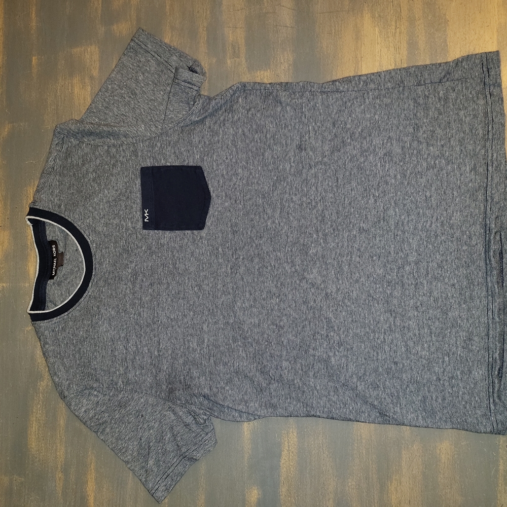 Michael kors tshirt